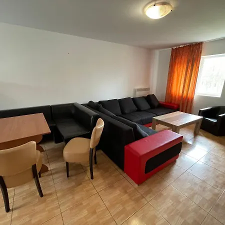 Vila Villa *